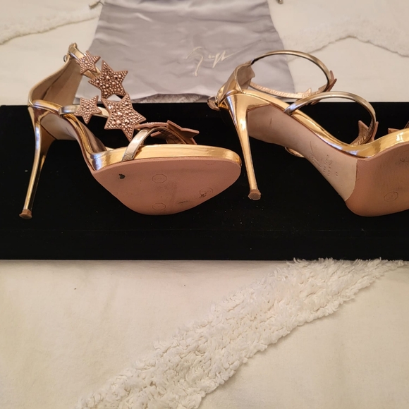 Giuseppe Zanotti Harmony Star Sandal (Rose Gold) - Picture 3 of 7